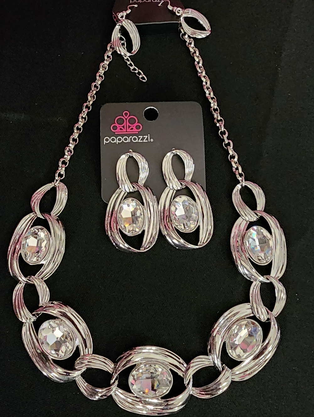 paparazzi Silver Clear Crystal Link Statement Necklace & Earring Set